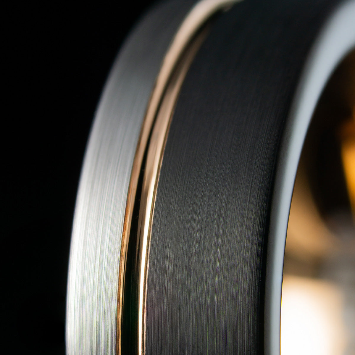 Anillo Parallax Band Carburo de Tungsteno